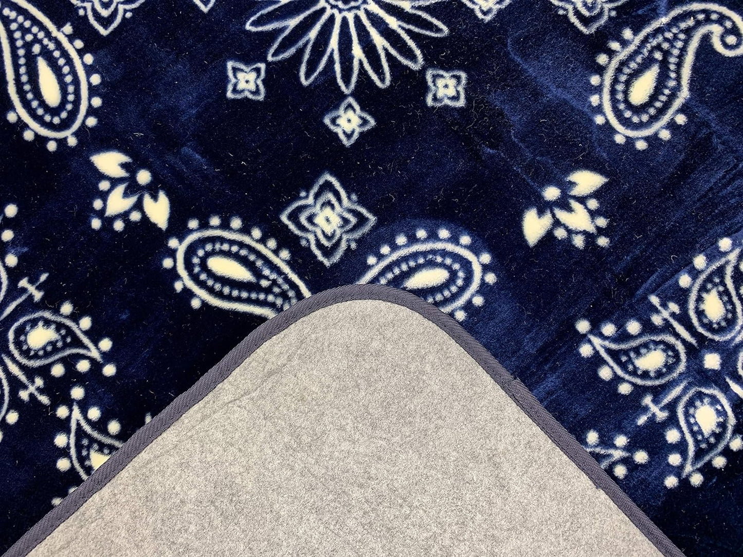 Blanket Paisley Oriental Design Area Rug Rugs Fabric Backing (Navy Blue, 6 x 6 (6'1' x 6'1")